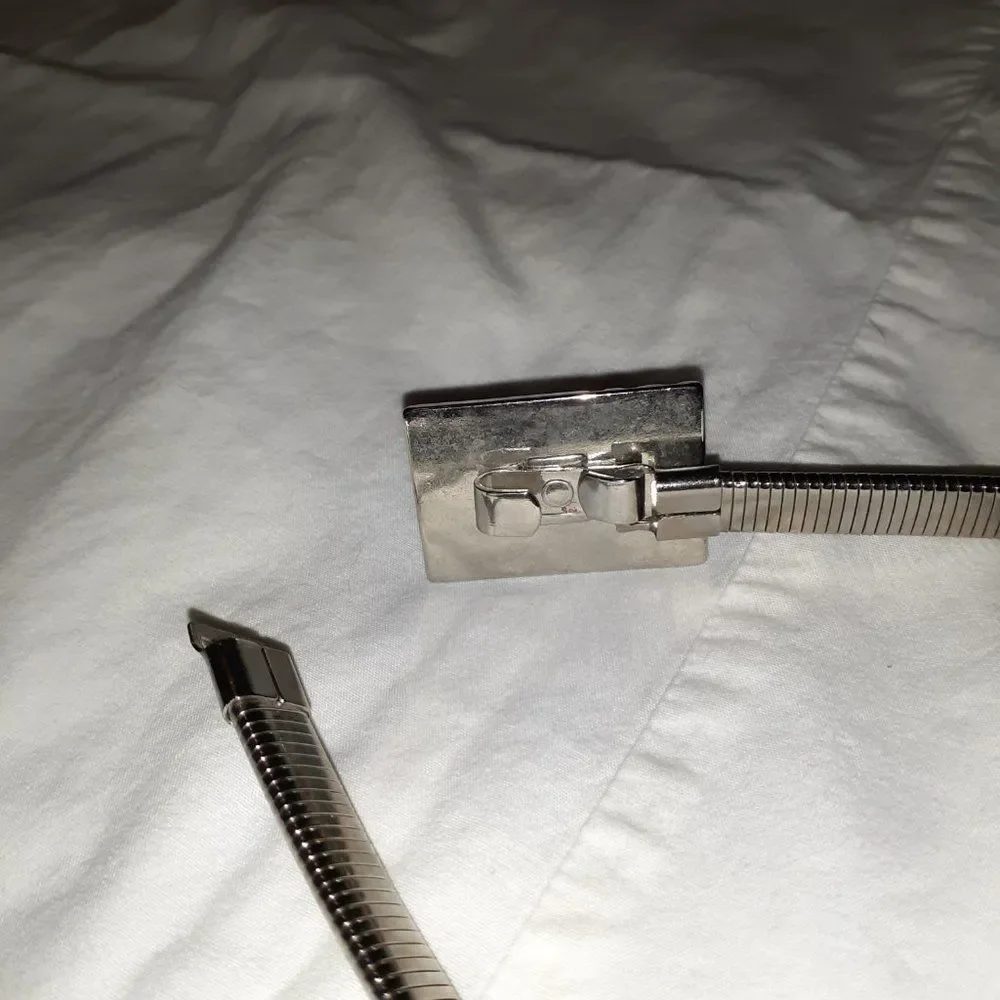 Vintage Silver Serpentine Disco‎ Belt Stretchy 35